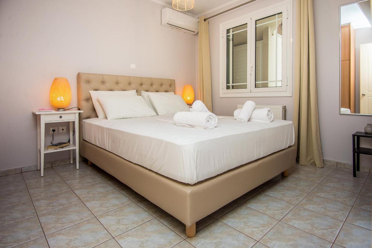 Elena'S Apartment 3 Argostoli  Bagian luar foto